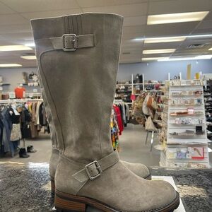 Kenneth Cole Reaction Women's Heeled Boots in Gray